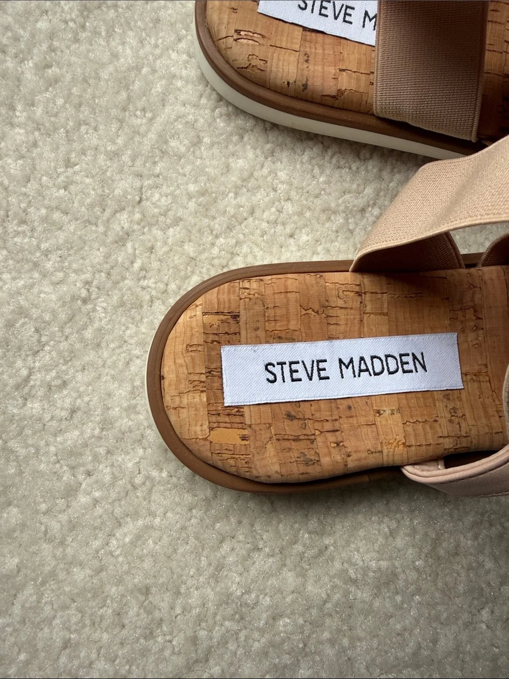 Steve Madden flat sandals-6.5